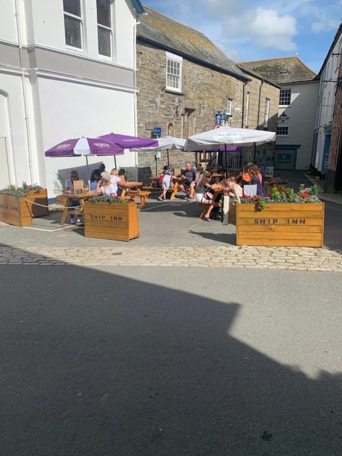 The Ship Inn Fowey Exterior photo